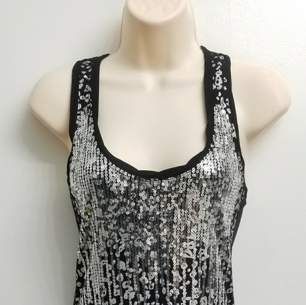 2 BEBE WOMAN TANK SZ. XS